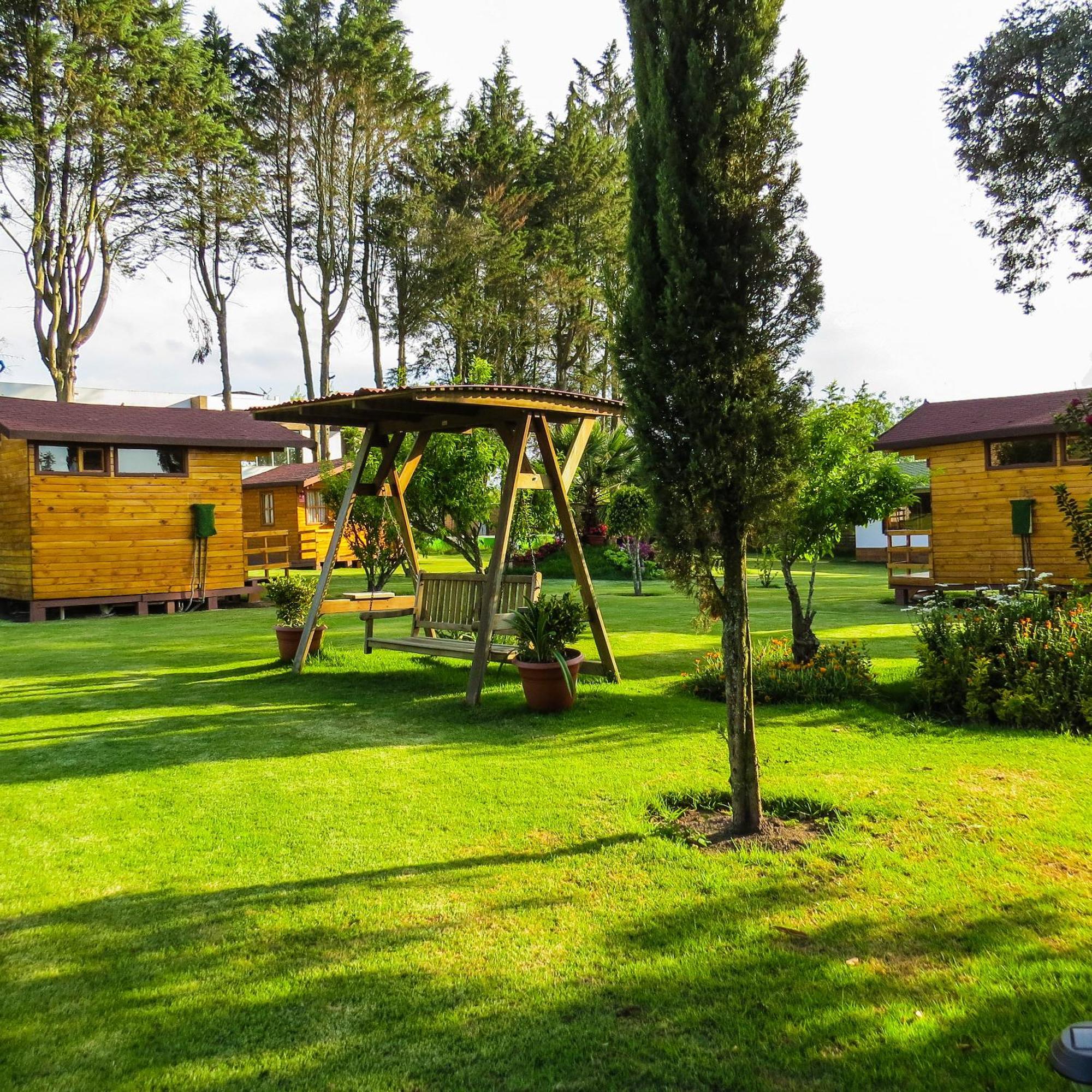 Hosteria Airport Garden Tababela Bagian luar foto
